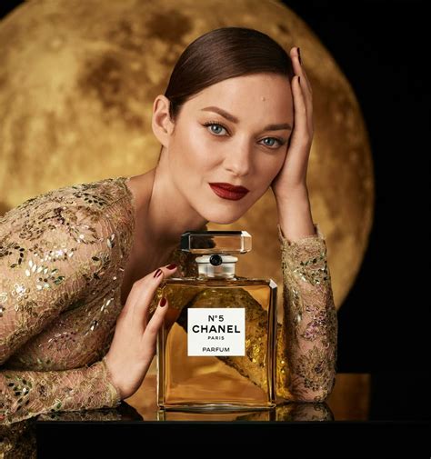 chanel number 5 the one that i want|Ad of the Day: Chanel No. 5 .